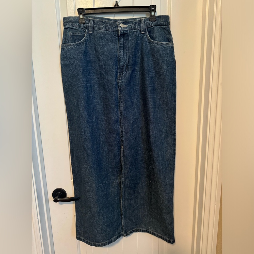 Vintage 100% Cotton St Johns Bay Medium Wash Denim Pencil Skirt Front Slit Sz 12
